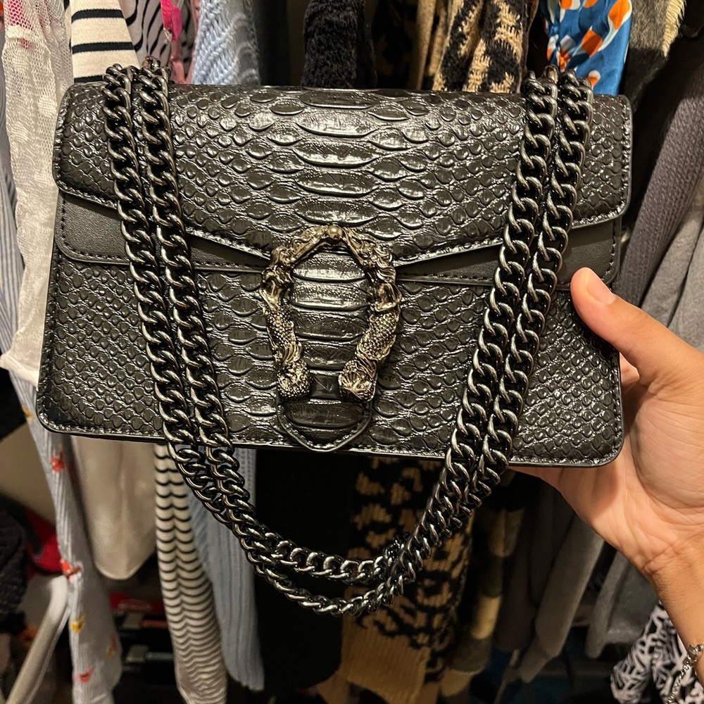 Aiqudou Crossbody Bag and Satchel Purse